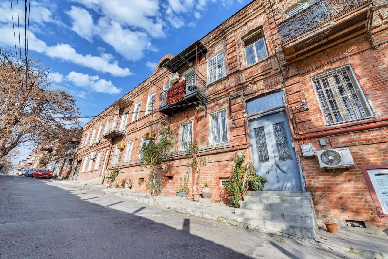House 52 Boutique Hotel Tbilisi Exterior photo