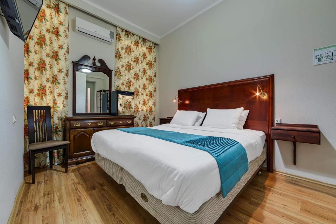 House 52 Boutique Hotel Tbilisi Exterior photo