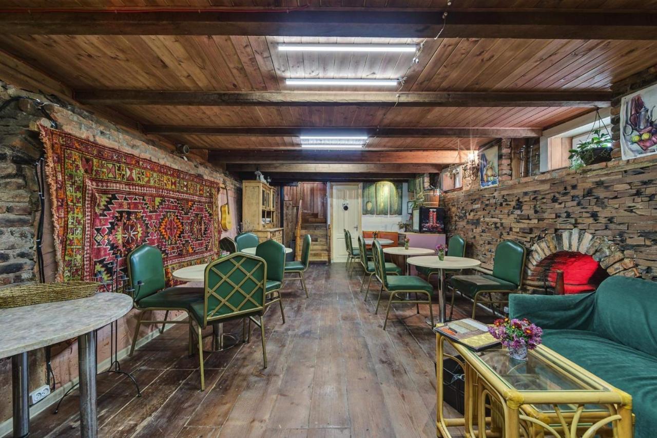 House 52 Boutique Hotel Tbilisi Exterior photo