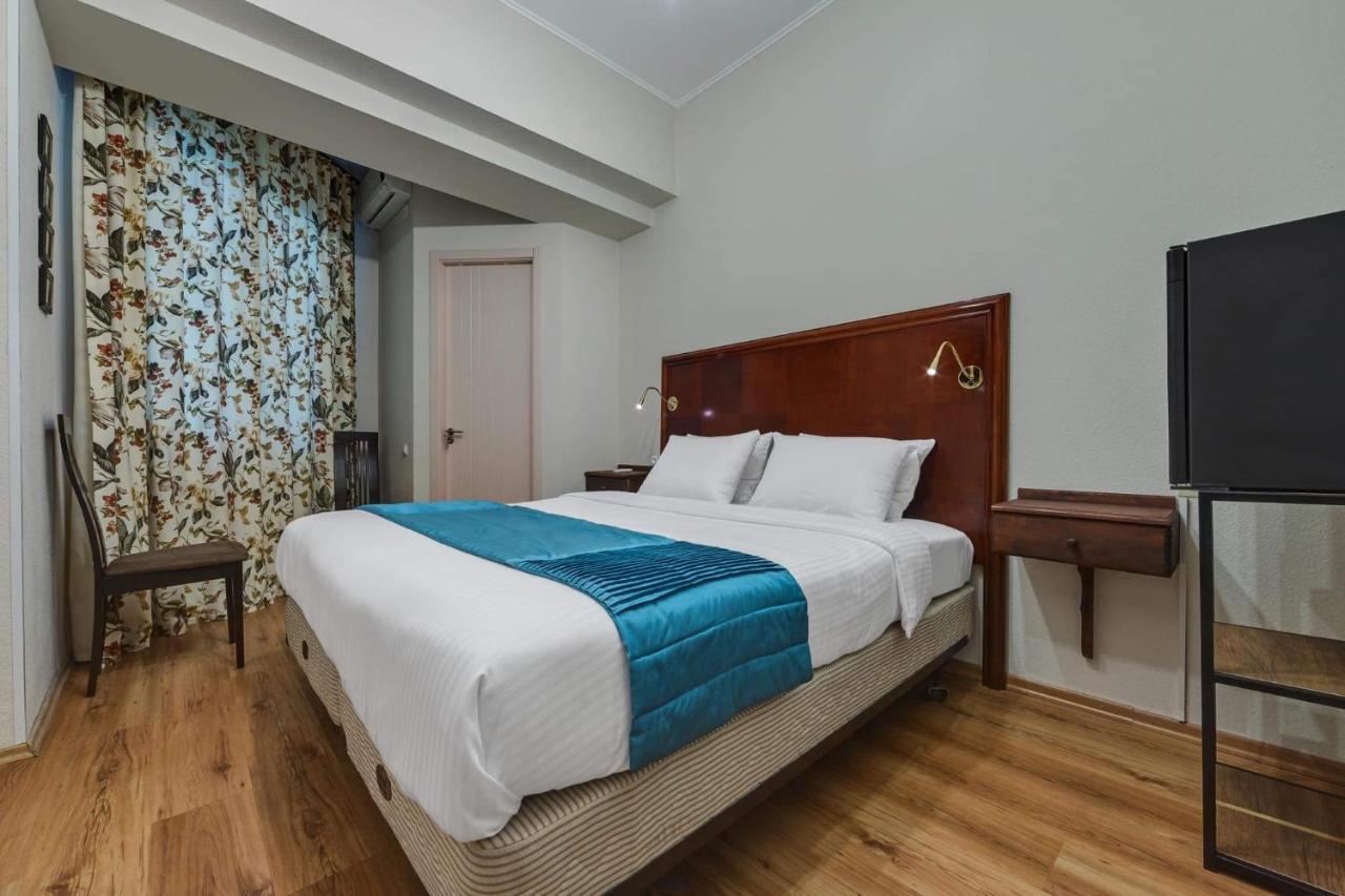 House 52 Boutique Hotel Tbilisi Exterior photo