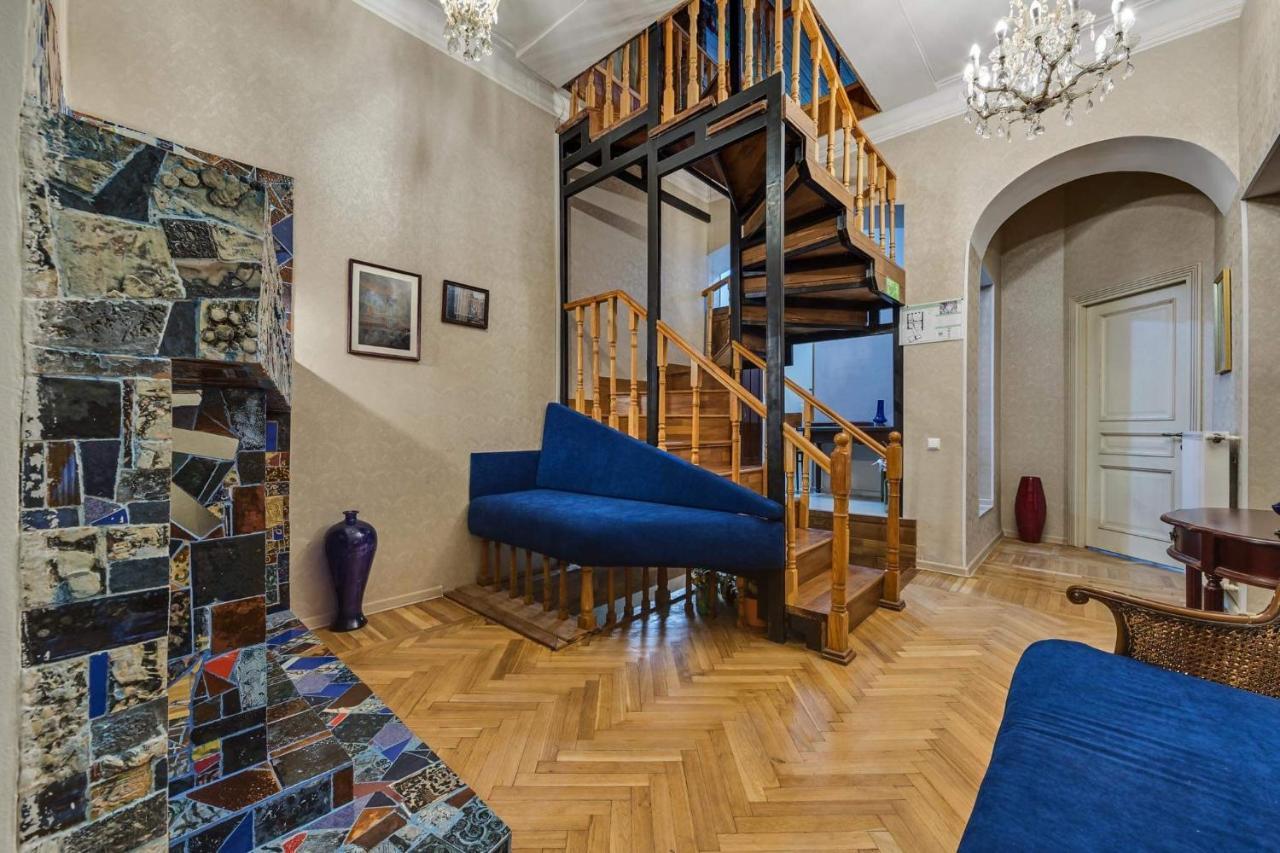 House 52 Boutique Hotel Tbilisi Exterior photo